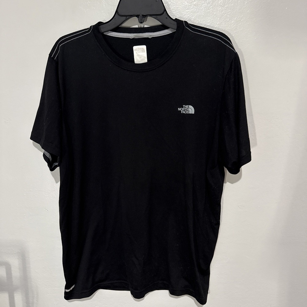 The North Face Mens Black Crew Neck T-Shirt Half Dome Logo Vaporwick Size L